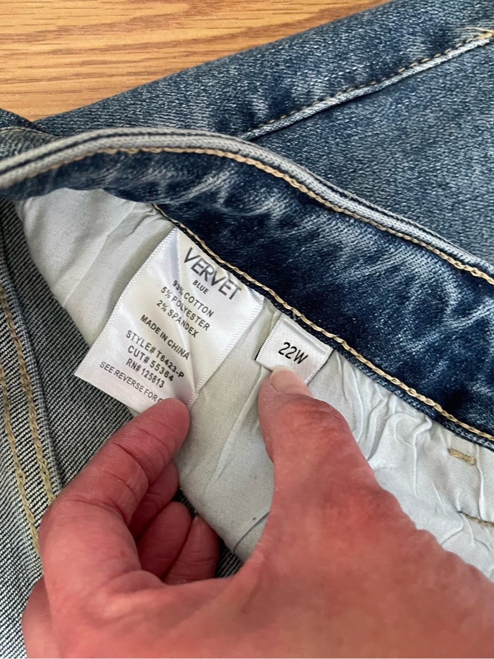 Vervet Bella High-Rise flareJeans curvy - Picture 8 of 10